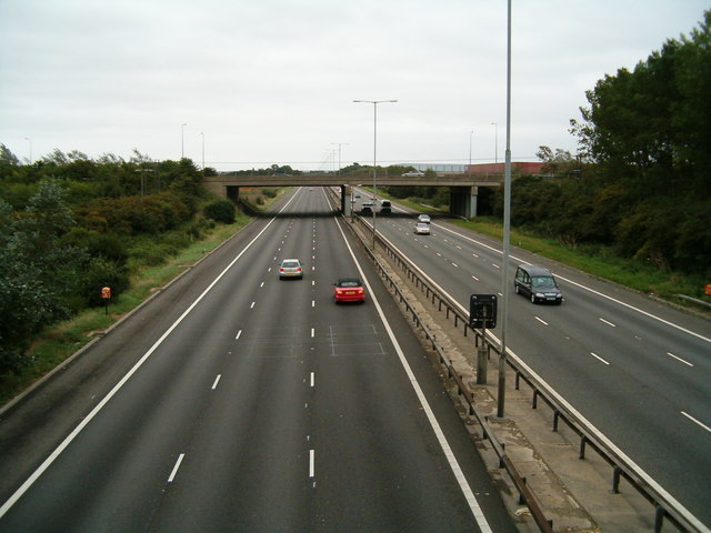 File:M1 - geograph.org.uk - 231709.jpg