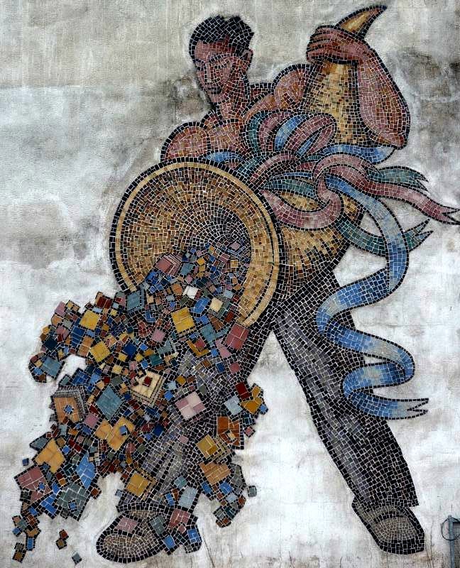 Mosaik von Frans Masereel an einem Werksgebäude von [[Villeroy & Boch