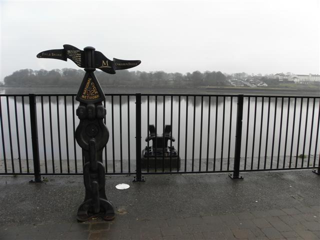 File:NCN Millennium Milepost MP403 Londonderry.jpeg