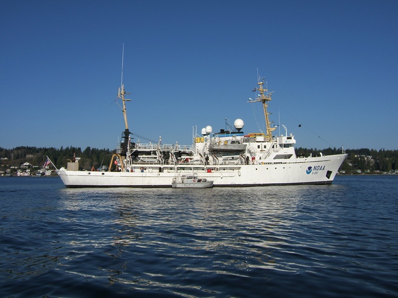 File:NOAA Ship RAINIER.jpg