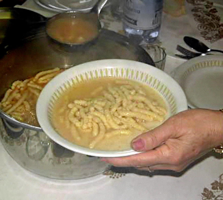 Passatelli: la ricetta originale della pasta fresca emiliana-romagnola -  Ricette Emilia Romagna