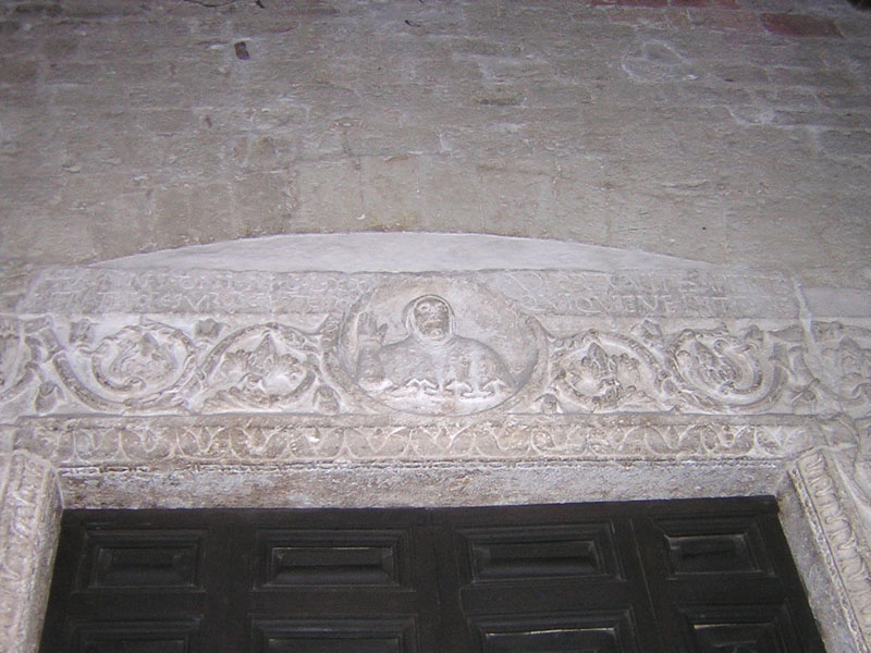 File:Portale S Maria Impensole.jpg