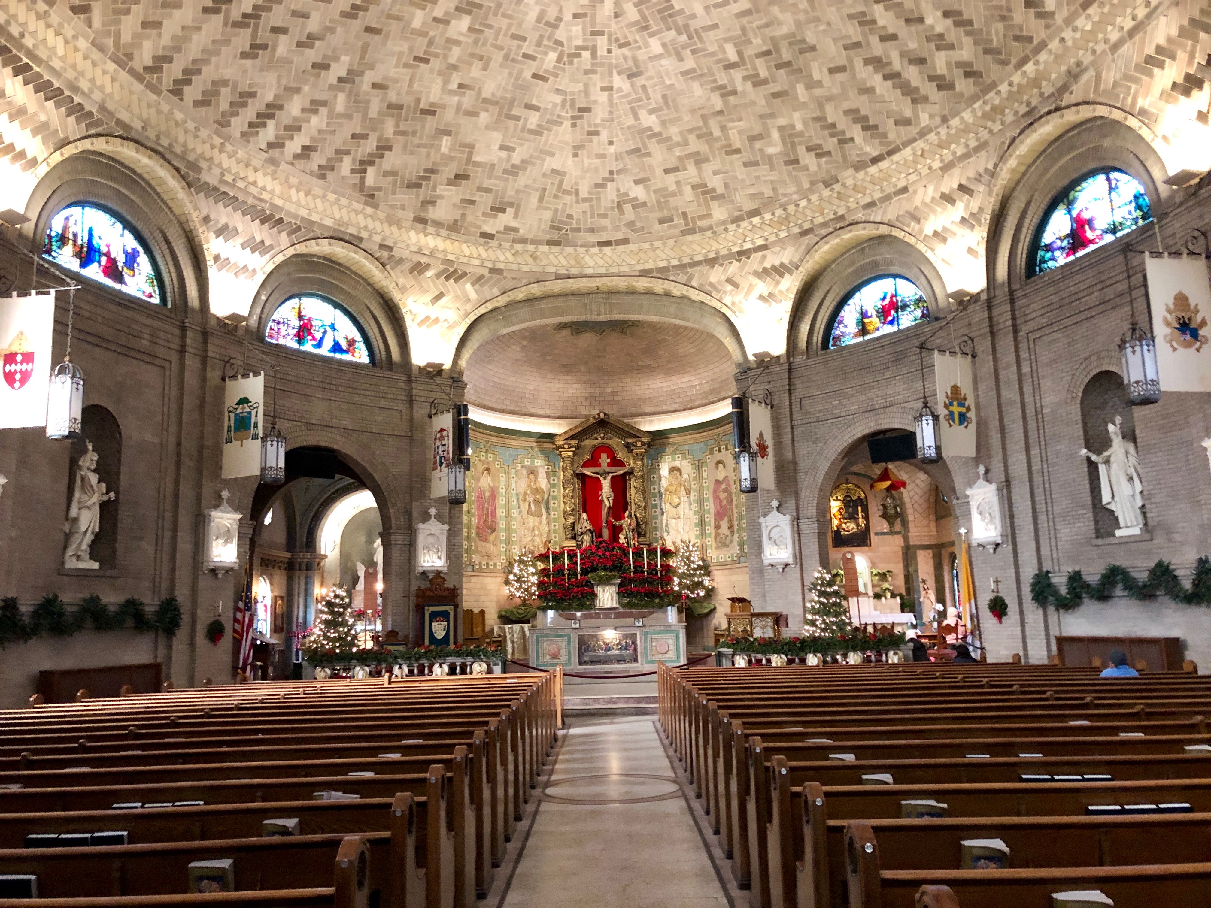 Базилика 7. Уваровская базилика. Kraków St. Mary's Basilica. Catholicism Church in Istanbul.