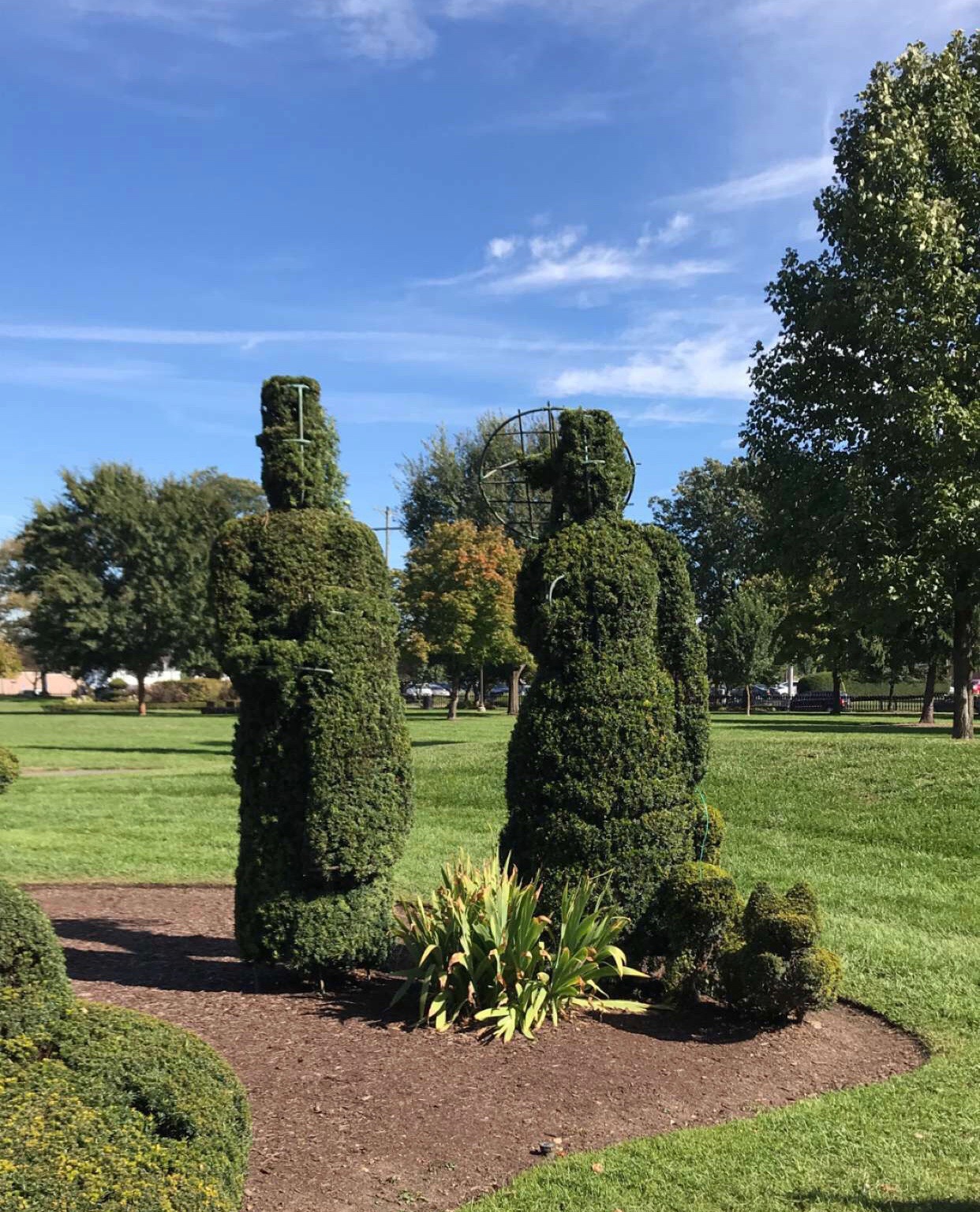 File Topiary Garden Columbus Jpg Wikimedia Commons