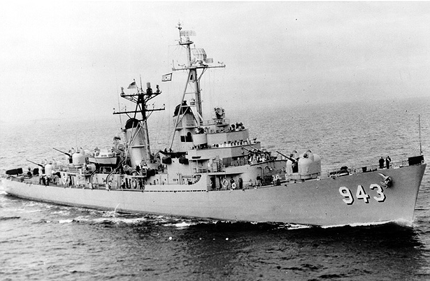 File:USS Blandy (DD-943) underway at sea on 19 December 1956.jpg