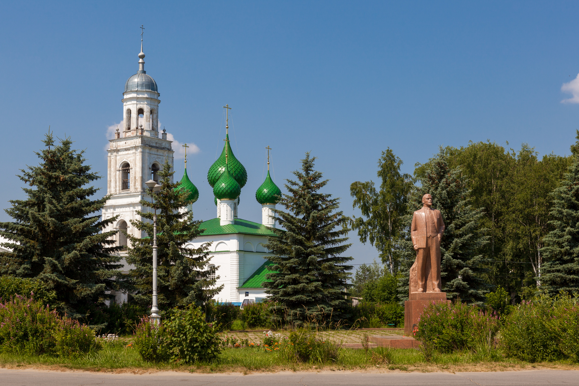 Пошехонье. Пошехонье Ярославская область. Пошехонье-Володарск Ярославская область. Пошехонье храм Троицкий. Пошехонье Володарск.