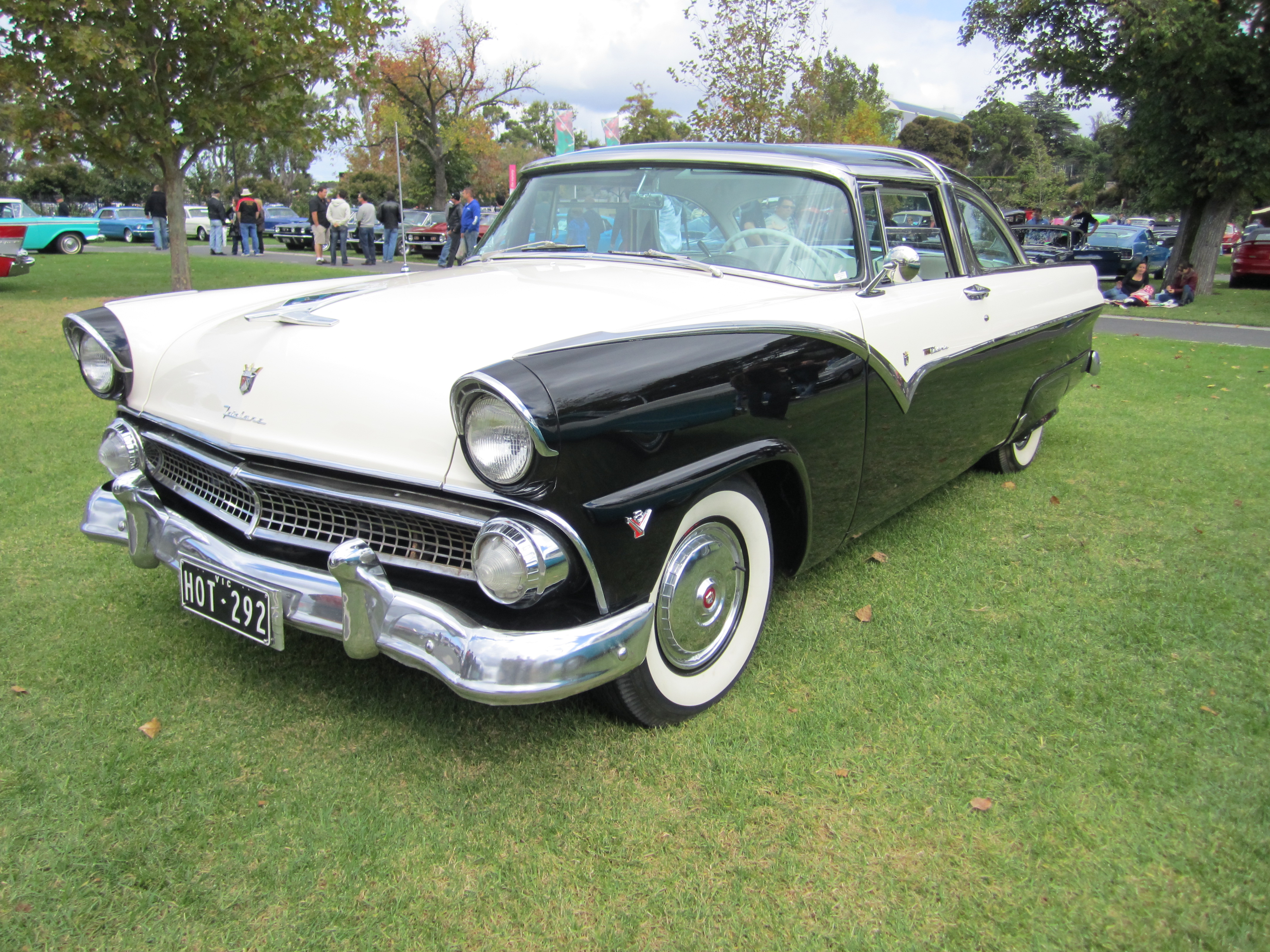 1955 Crown fairlane ford victoria #3