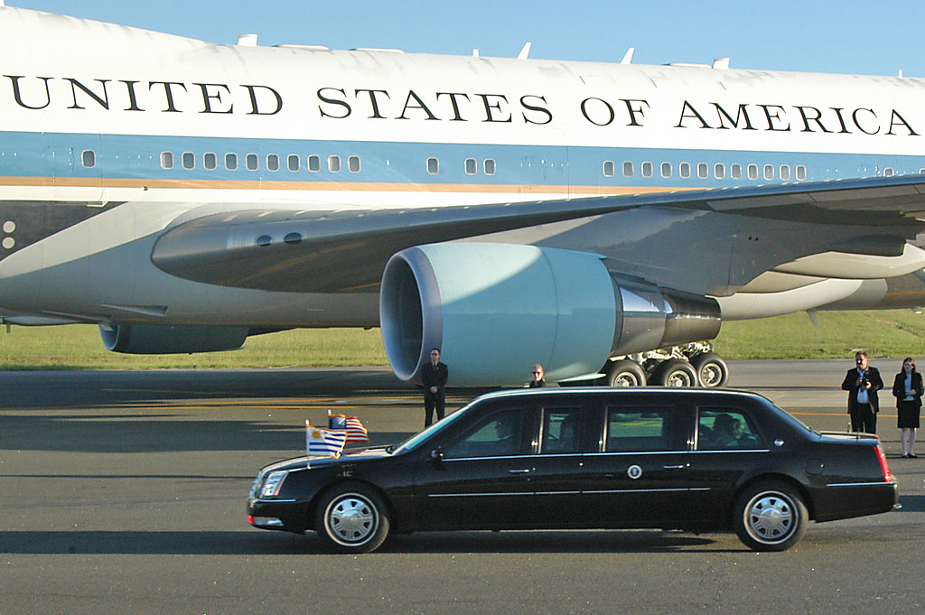 Trump's fleet: Air Force One, Marine One, Cadillac One