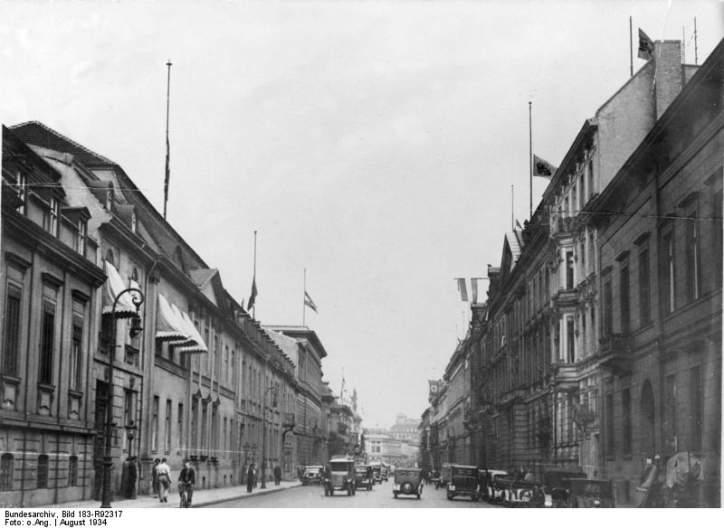 File:Bundesarchiv Bild 183-R92317, Berlin, Wilhelmstraße.jpg