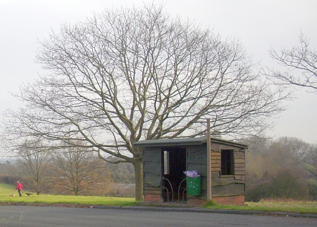 File:Bus Shelter, Peachfield Road, Malvern Common - geograph.org.uk - 1064344.jpg