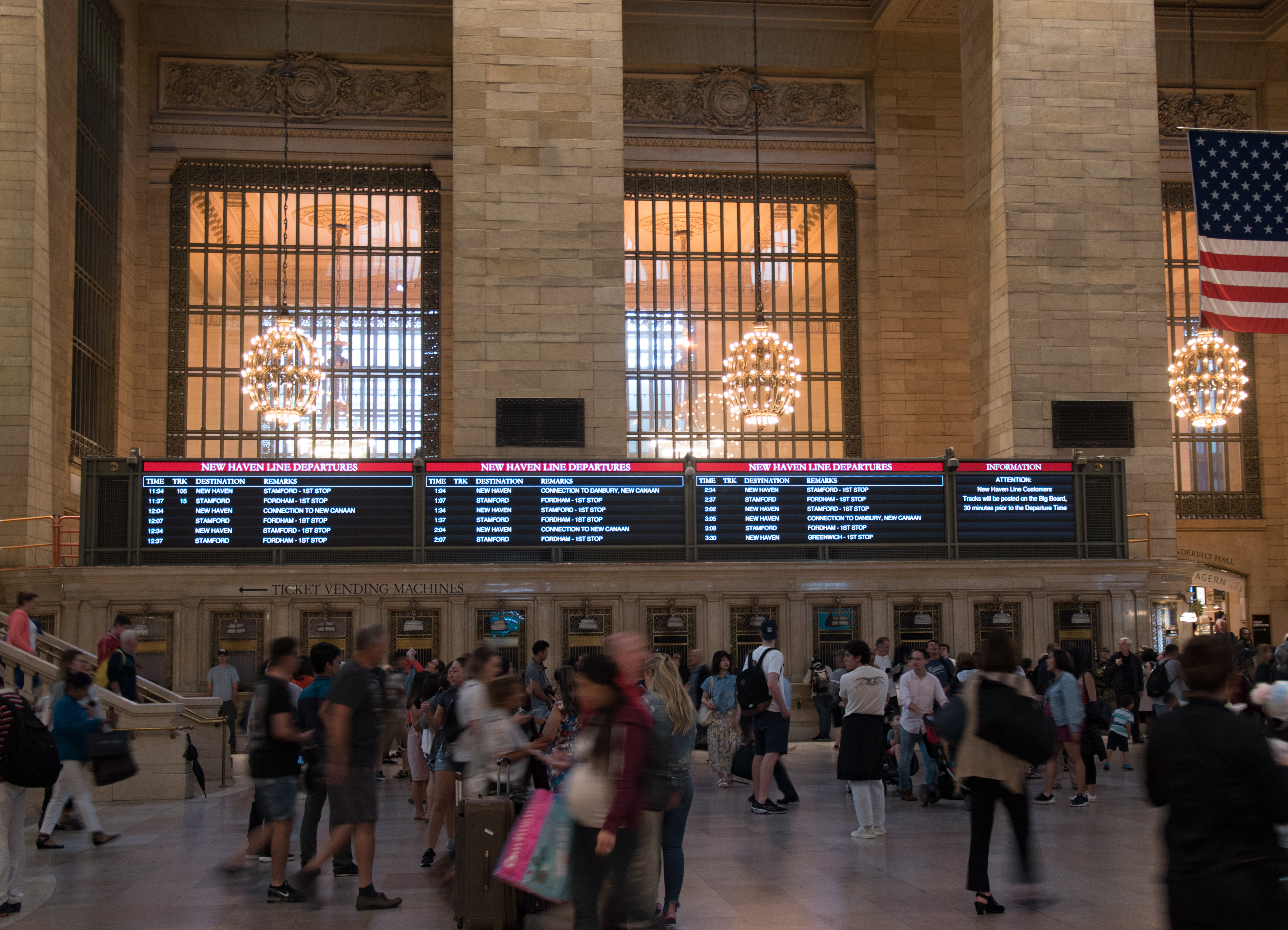 Center 06. Grand Central Train uk.