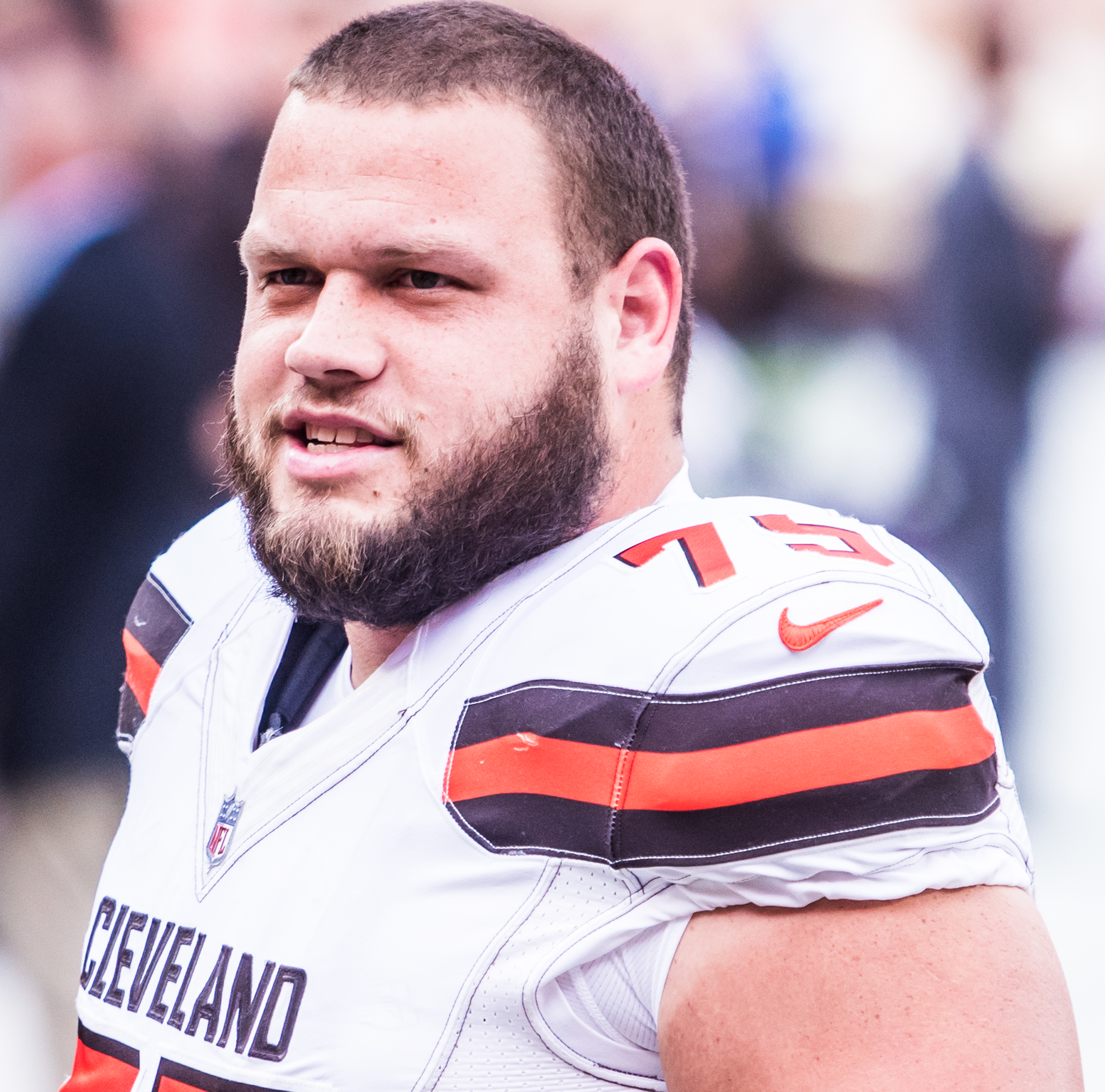 Joel Bitonio - Wikipedia