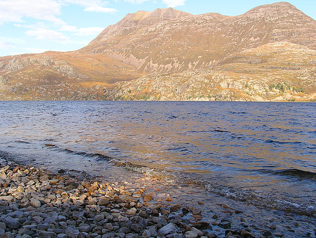 File:Looking towards Slioch - geograph.org.uk - 1220341.jpg