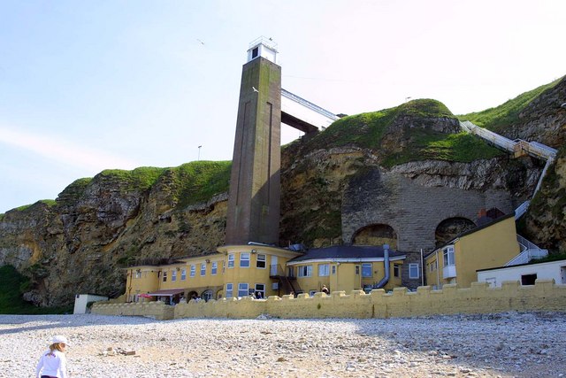 File:Marsden Grotto - geograph.org.uk - 1260843.jpg