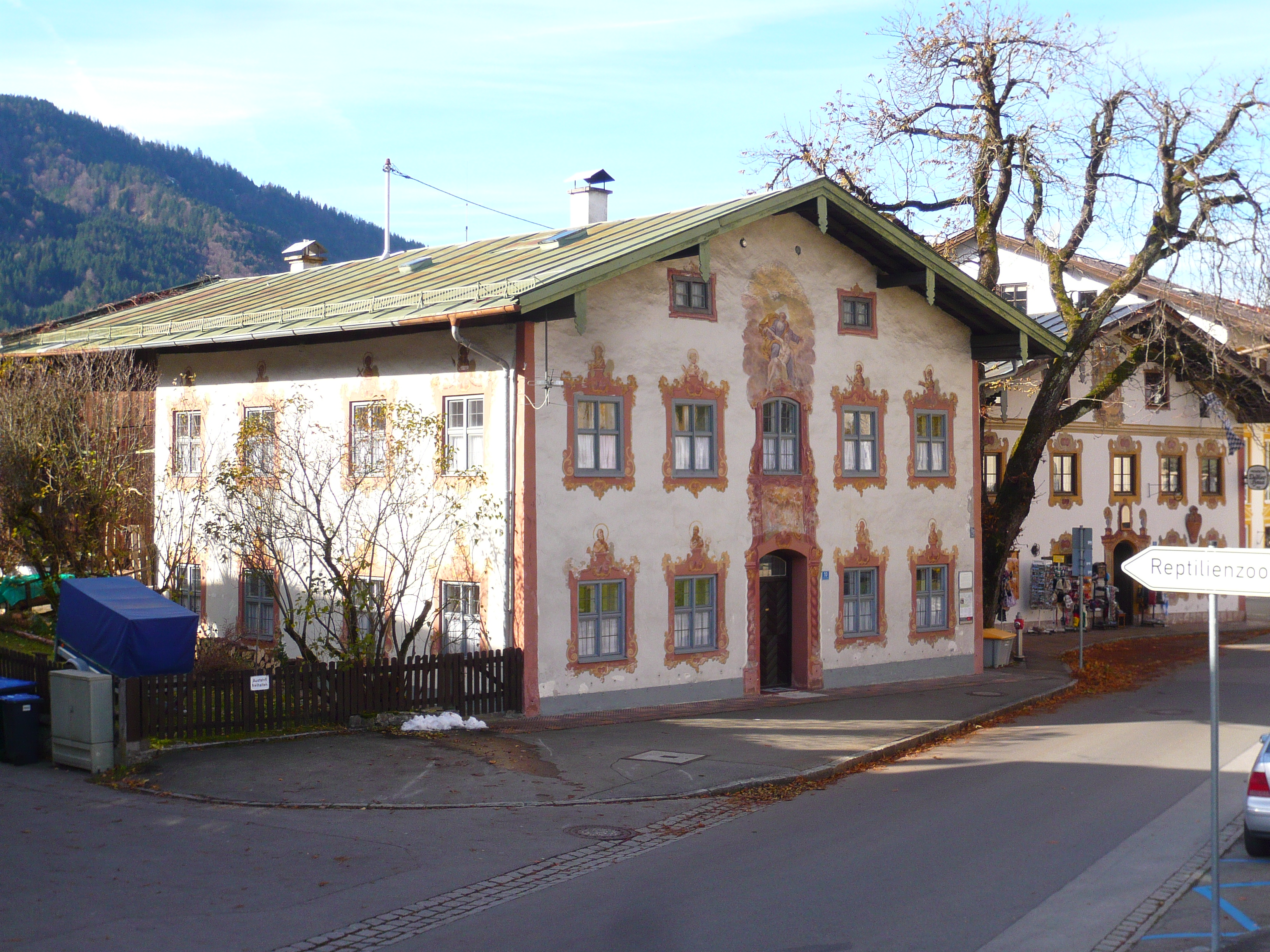 Oberammergau painted facade