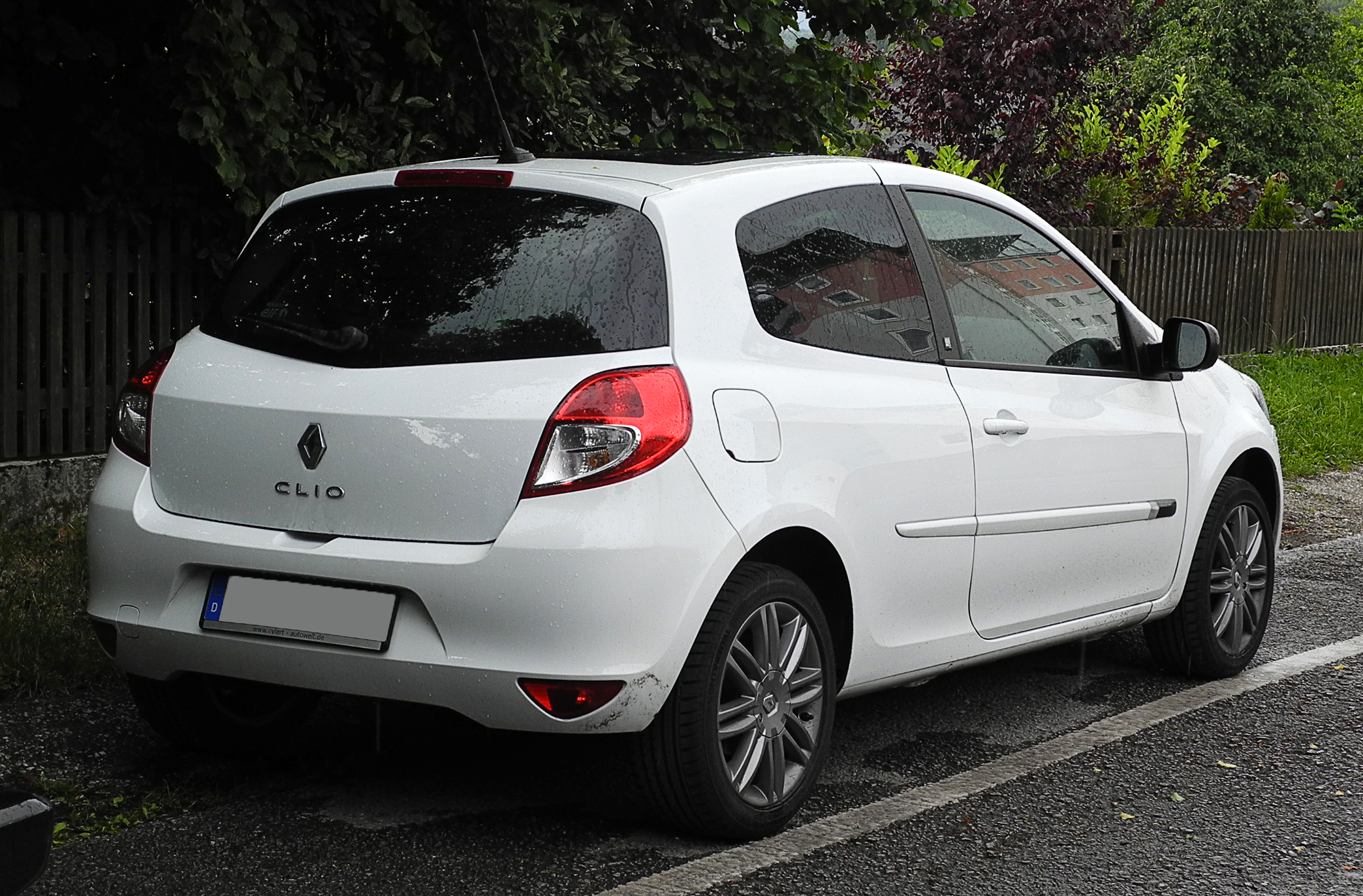 Verlichting aanplakbiljet Afdeling File:Renault Clio 20th (III, Facelift) – Heckansicht, 11. Juni 2011,  Wülfrath.jpg - Wikimedia Commons