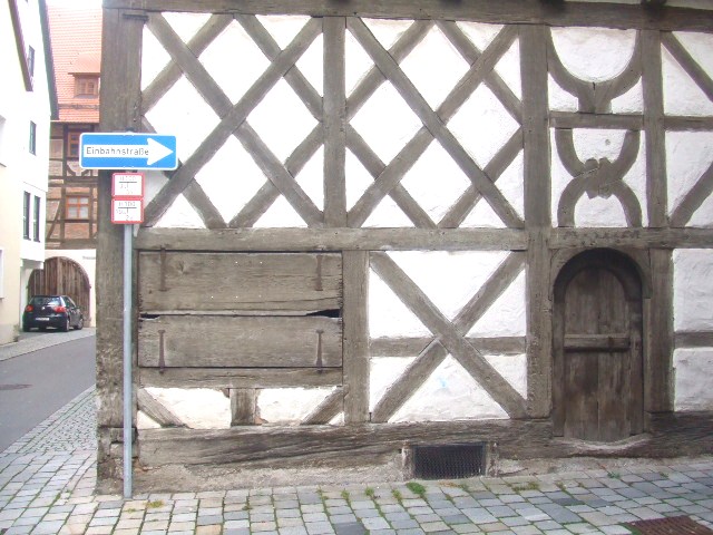 File:Riedlingen Fachwerkhaus 3 detail.jpg