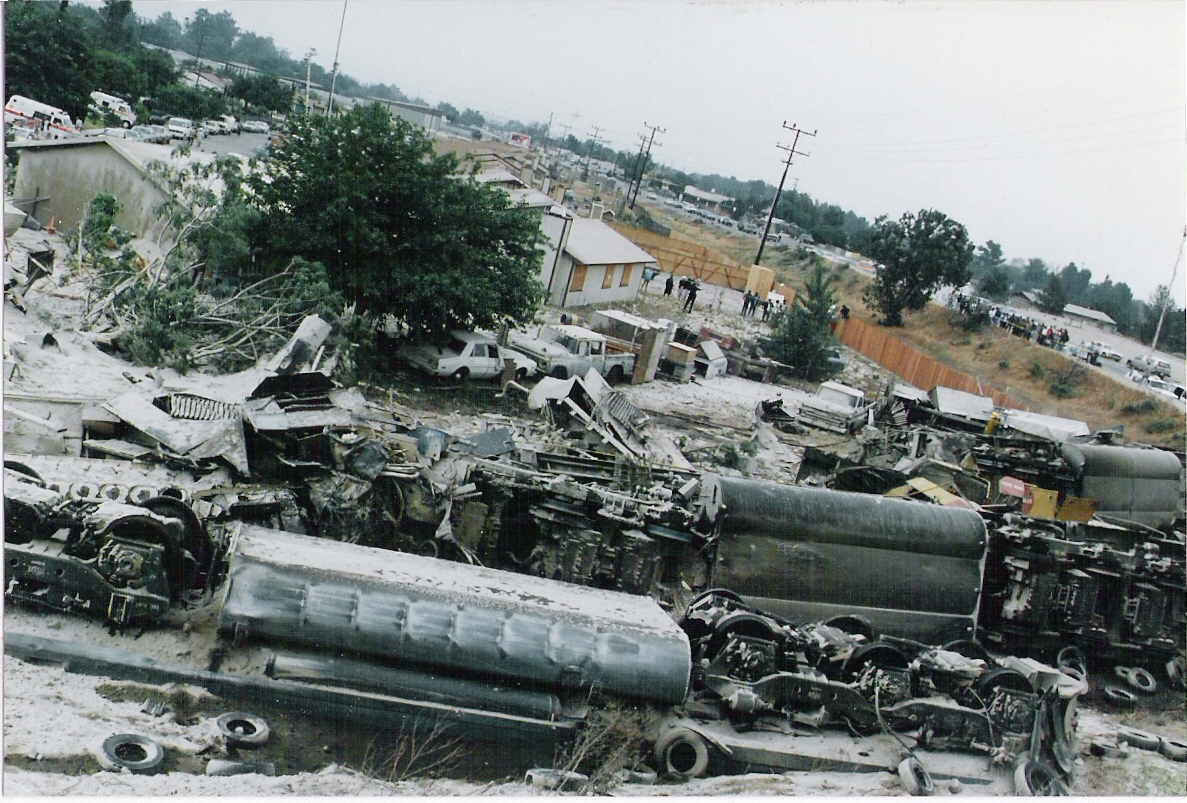 San_bernardino_Train_Disaster_2a.jpg