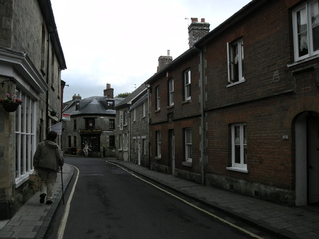 File:Shaftesbury-Bell Street - geograph.org.uk - 950884.jpg