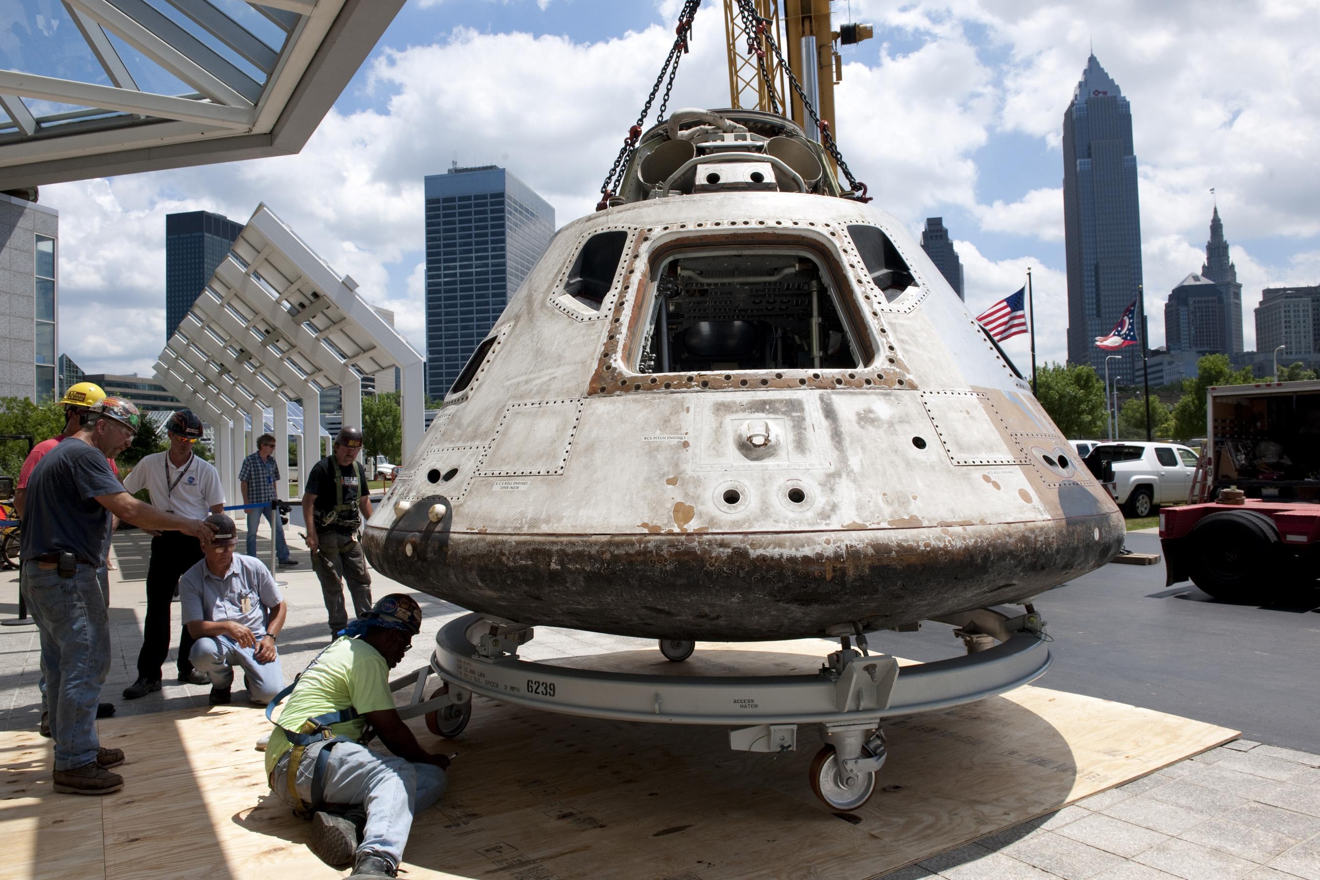 Skylab_3_Apollo_Command_Module.JPG