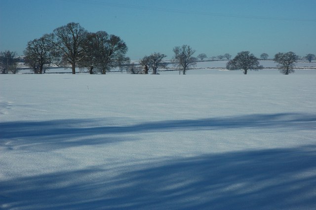 File:Snow covered farmland at Earl's Croome - geograph.org.uk - 1657575.jpg