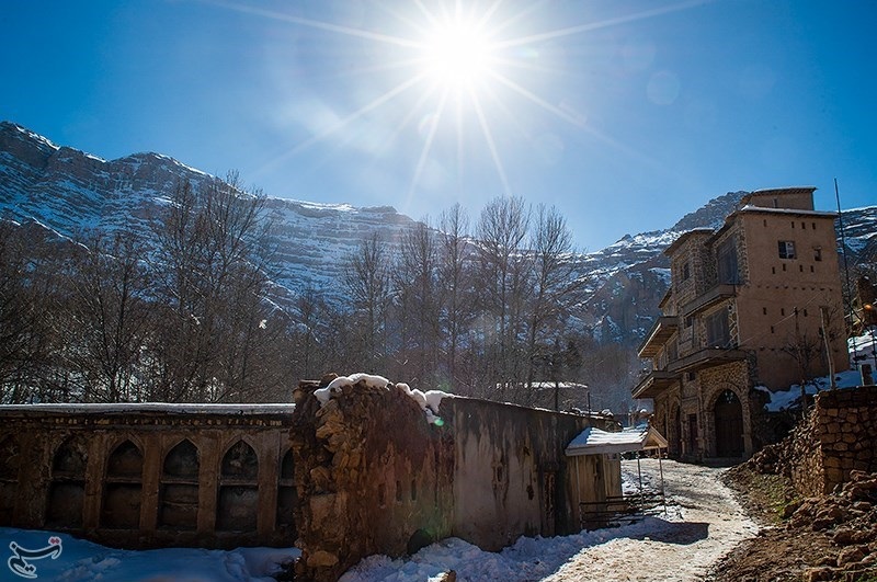 File:Snowy day in Qalat village 2020-02-01 16.jpg