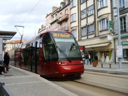 File:Spårvagn i clermont-ferrand1.JPG