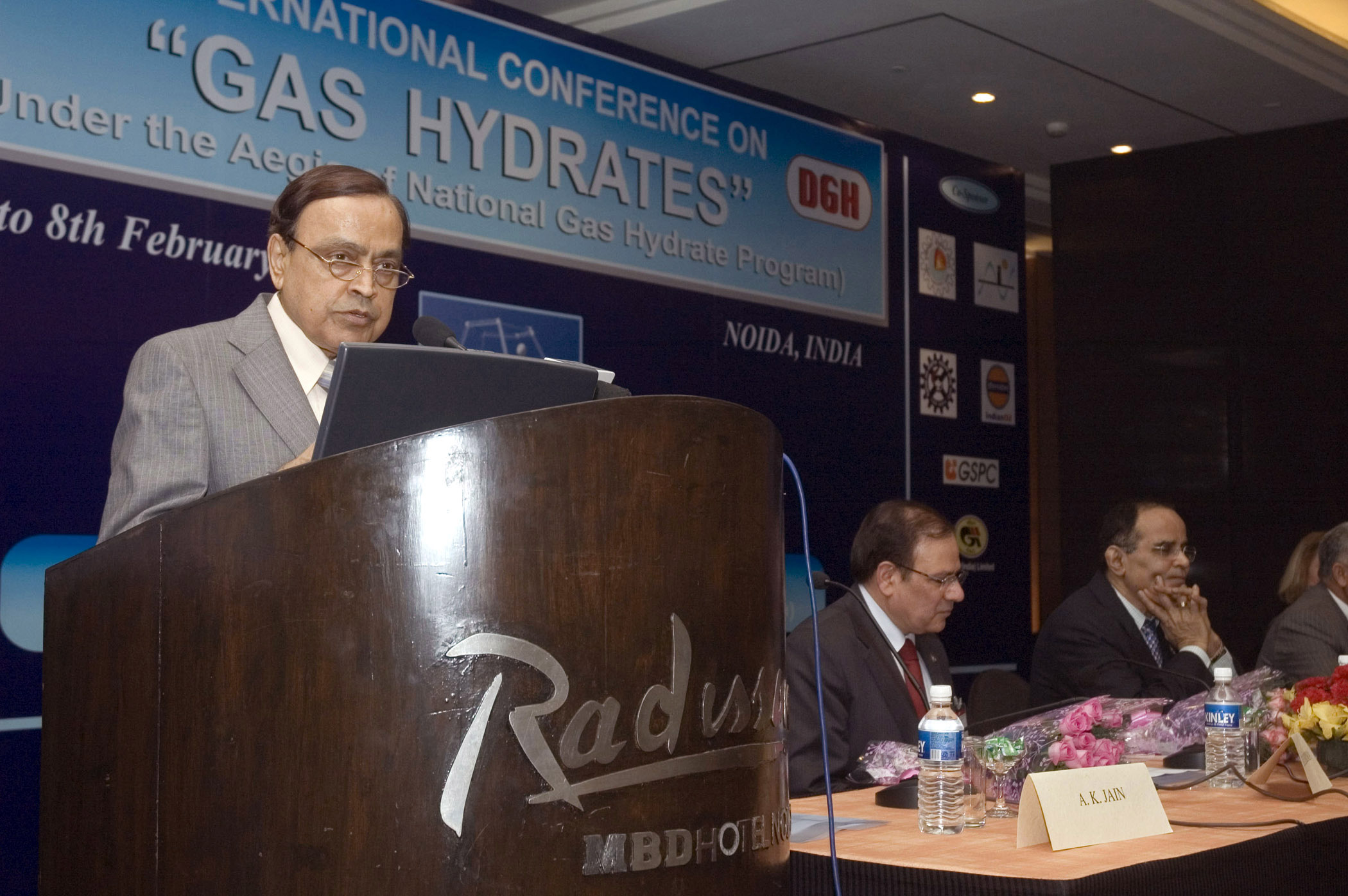 The Union Minister of Petroleum and Natural Gas, Shri Murli Deora addressing at the inauguration of the International Conference on ‘Gas Hydrates’, in Noida (U.P.) on February 06, 2008