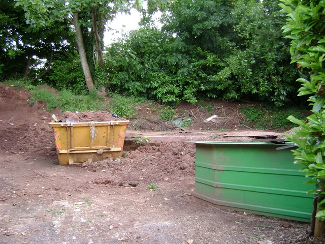 File:Work area, Dawlish Cemetery - geograph.org.uk - 1359623.jpg