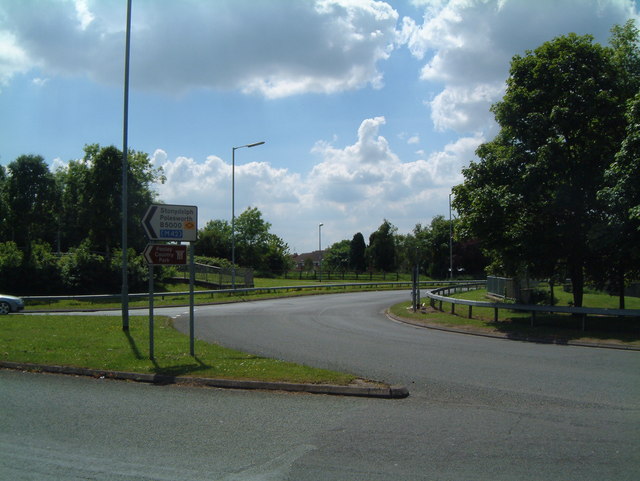 File:A view of one of the B5000 Traffic Islands (9) - geograph.org.uk - 1518922.jpg