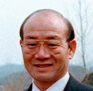 File:Chun Doo-hwan 1983 (headshot 2).JPEG