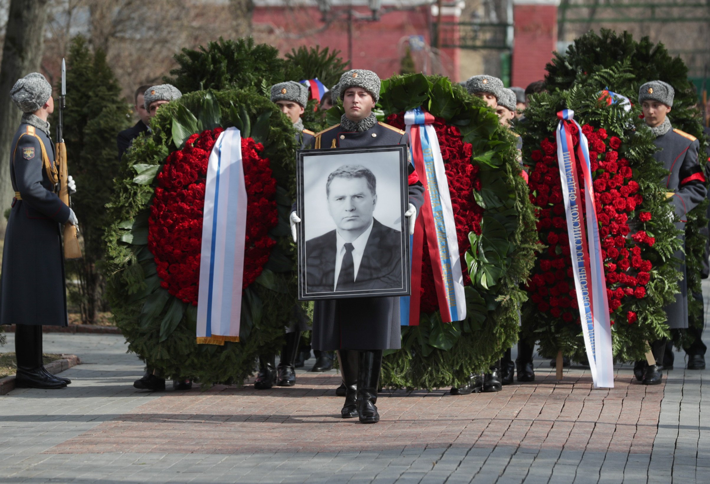 Жириновский умер дата