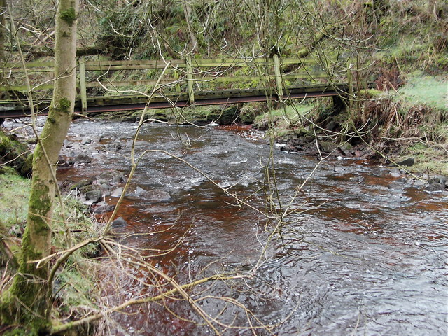 File:Footbridge over Glenzier Burn - geograph.org.uk - 353326.jpg