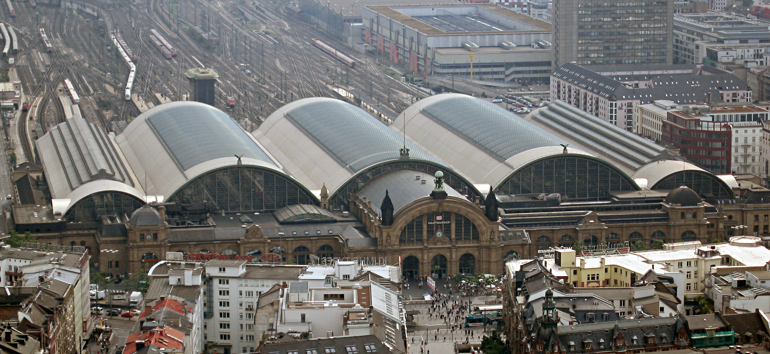 Hotels Near Frankfurt Train Station