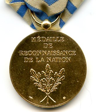 File:Medaille de la Reconnaissance de la Nation France REVERS.jpg