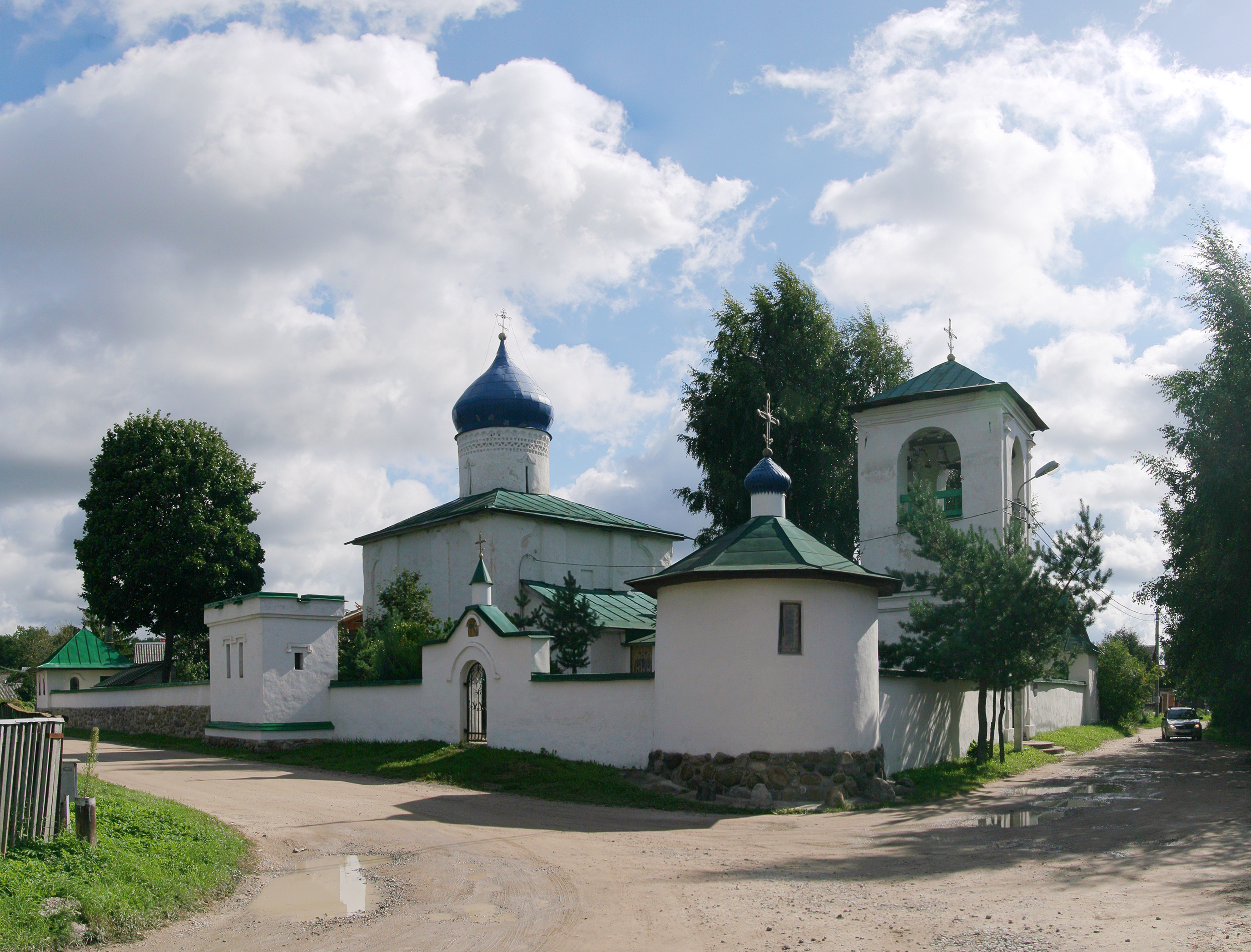 храм константина и елены псков