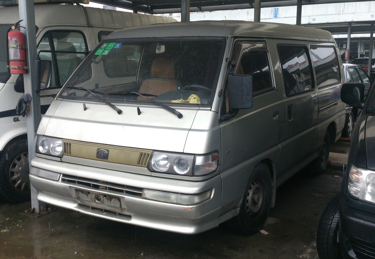 Пригнать из китая. Делика в Китае. Soueast Delica КНДР. Soueast-Motor Delica 2022. Soueast Delica Facelift i.