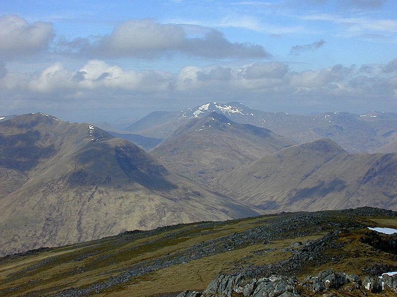 File:View north from Druim Shionnach - geograph.org.uk - 1598653.jpg