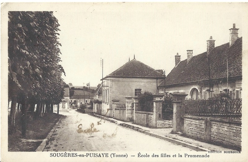 File:École des filles et promenade de Sougères-en-Puisaye.jpg