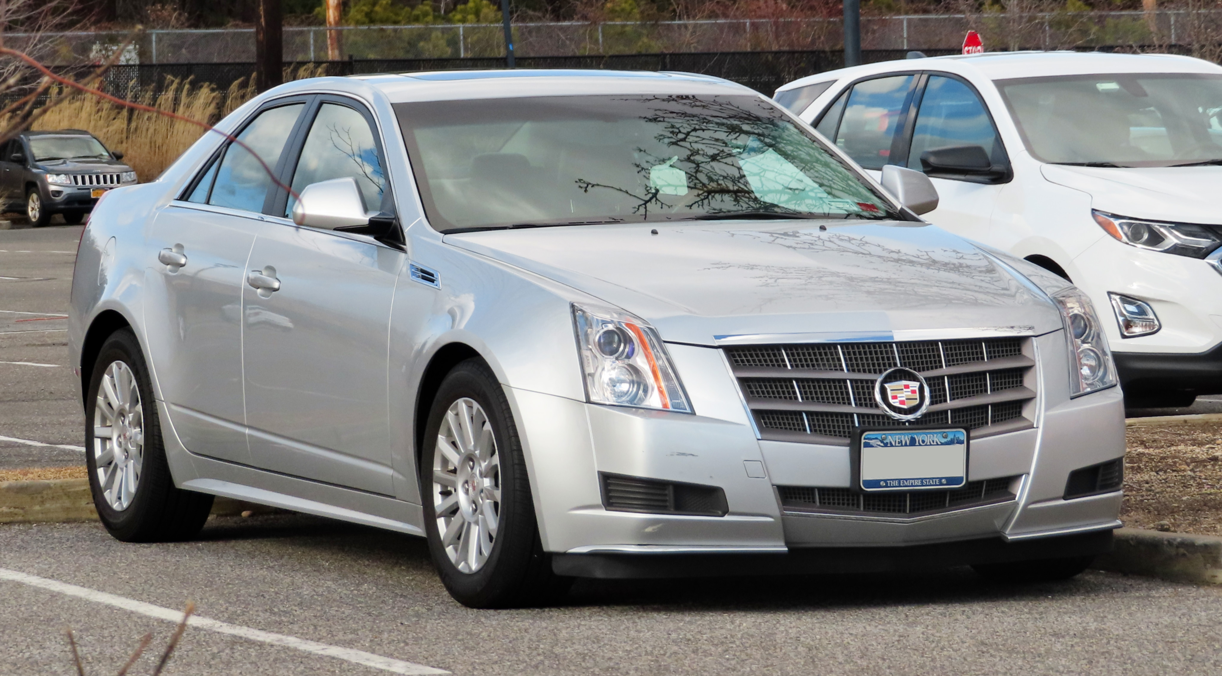 Cadillac 2010. Кадиллак седан 2010. Кадиллак s40. CTS 206-214. Cadillac CTS ДТП.