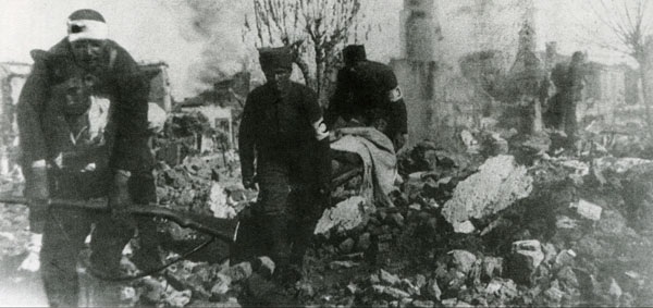 File:After Greek atrocity August 1922.jpg