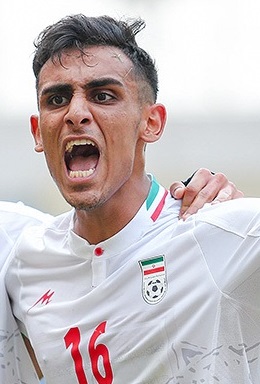 <span class="mw-page-title-main">Amir Roustaei</span> Iranian footballer