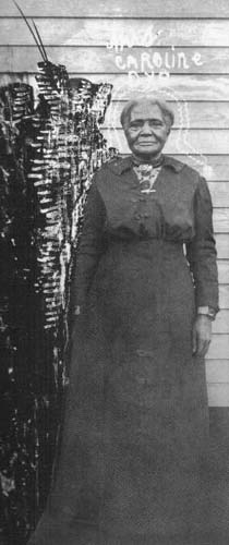 <span class="mw-page-title-main">Aunt Caroline Dye</span> African American Hoodoo woman, rootworker and conjuror