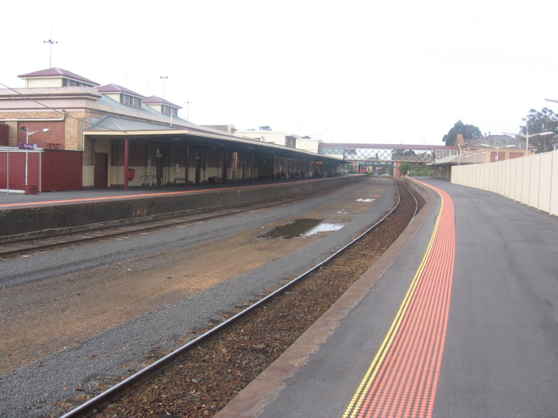 File:Bendigo station.jpg