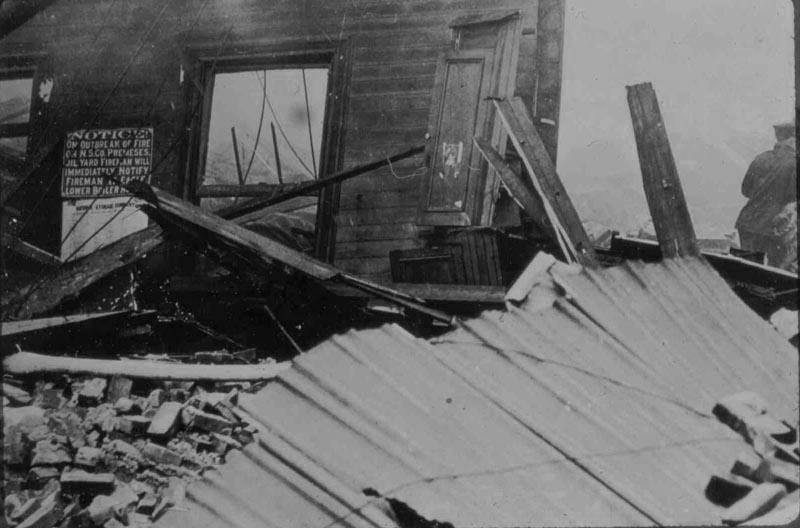 File:Black Tom explosion - 1916.jpg