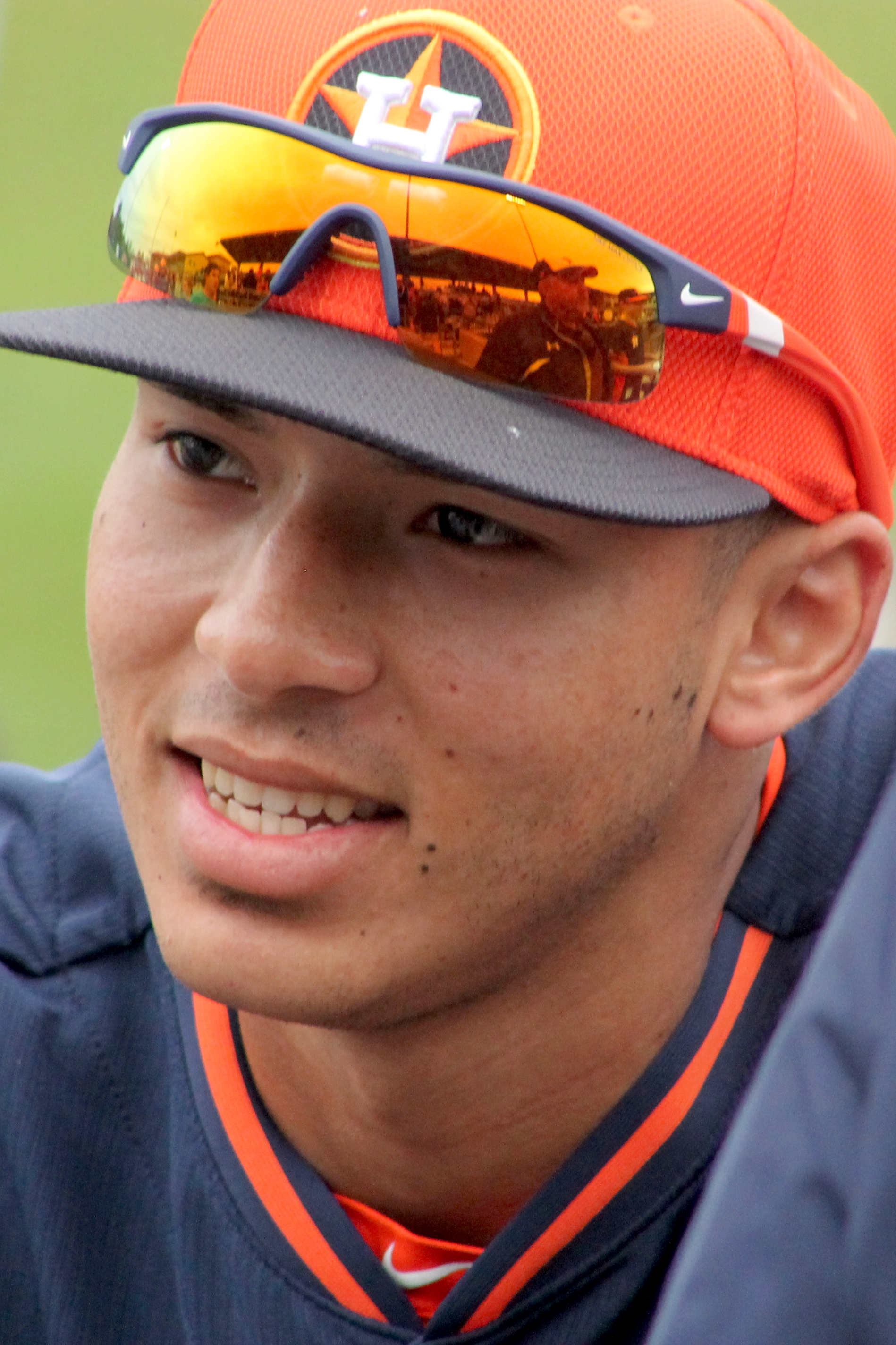 File:Carlos Correa spring training 2015.jpg - Wikimedia Commons