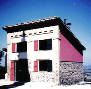 File:Casa chiusa.jpg