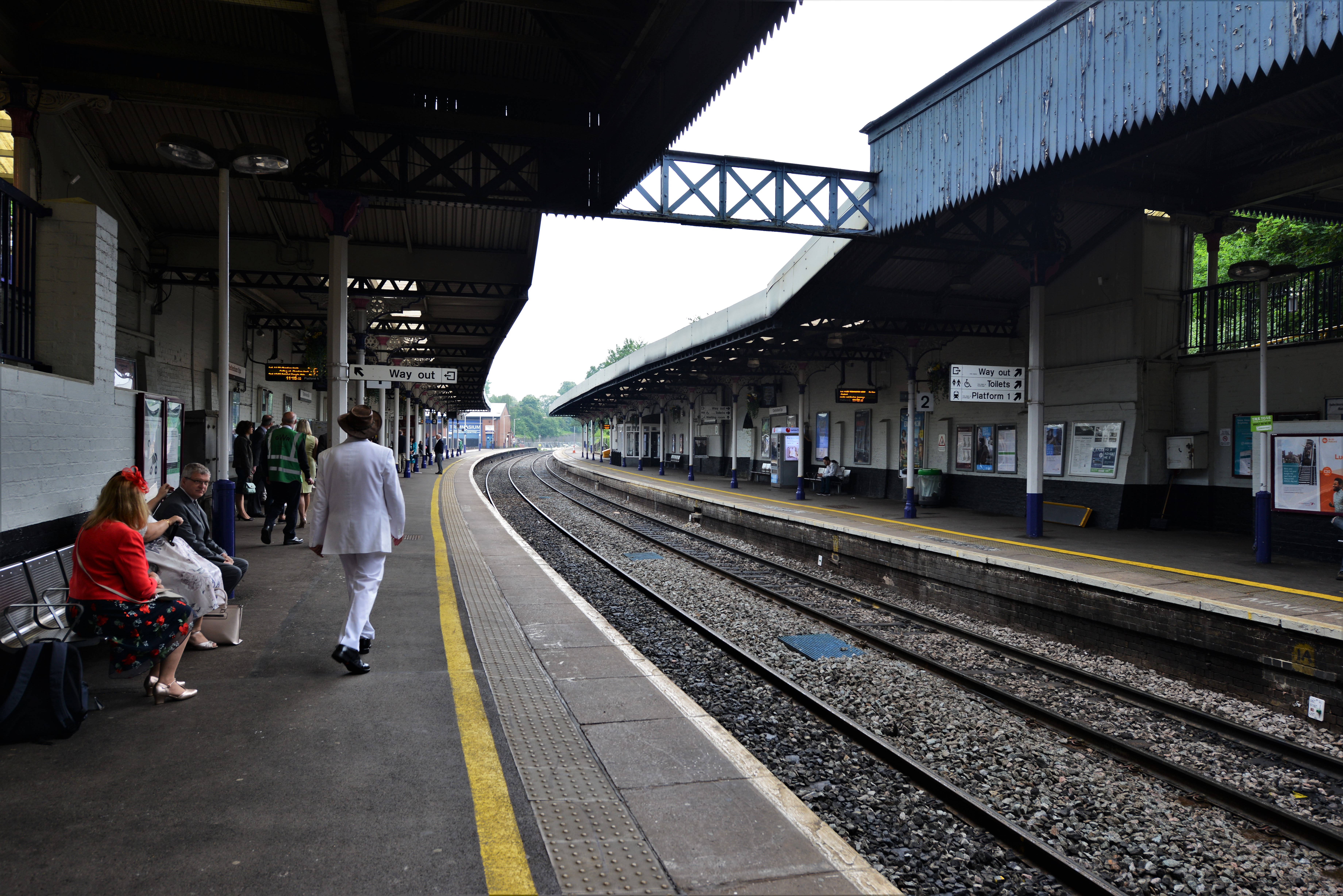 Cheltenham Spa railway station Wikipedia