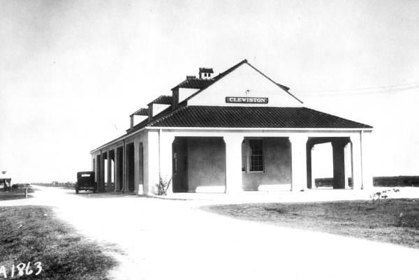 File:Clewiston ACL Depot.jpg