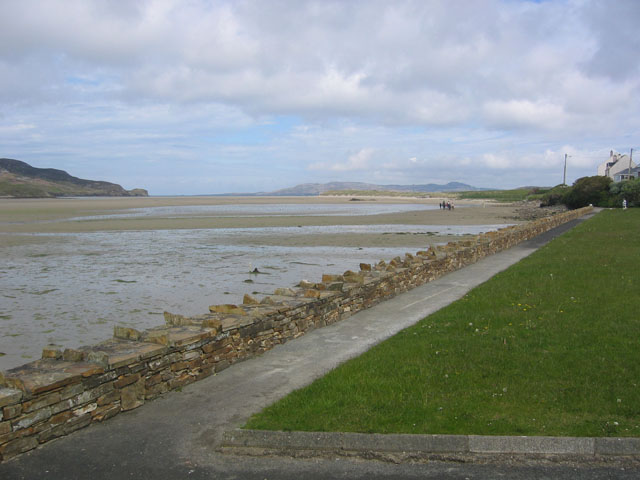 File:Dunfanaghy Bay, co Donegal - geograph.org.uk - 86844.jpg